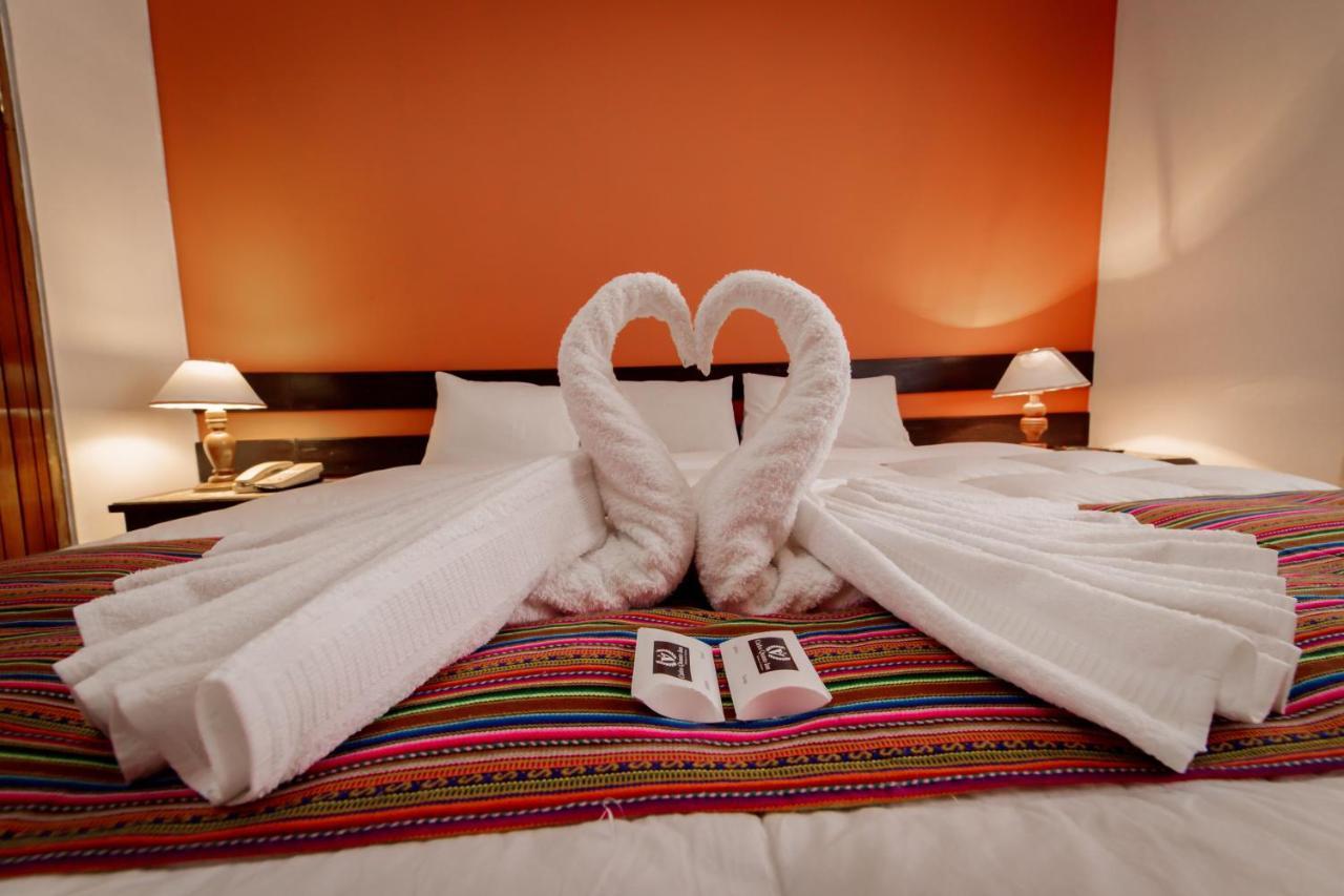 Carlos V Hotel Cusco Luaran gambar