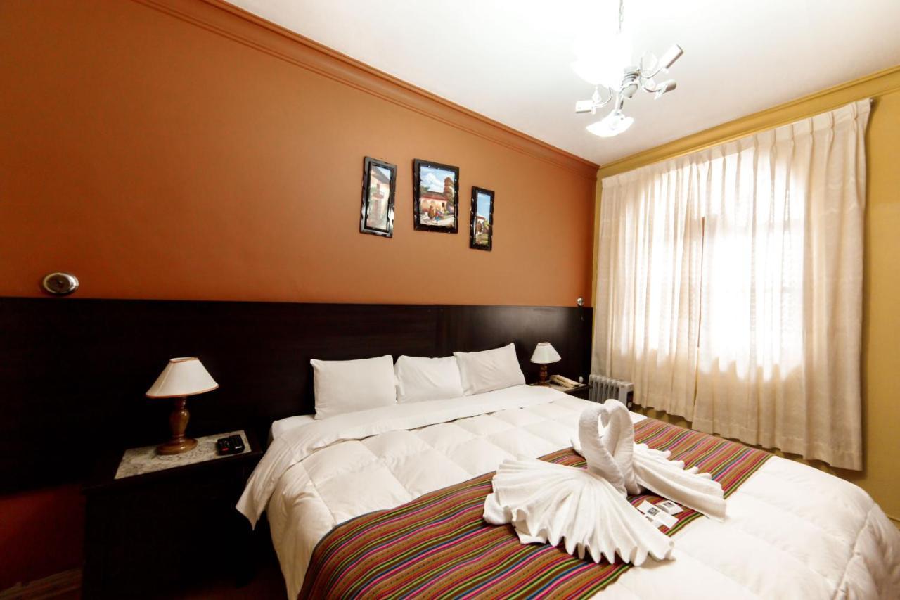 Carlos V Hotel Cusco Luaran gambar
