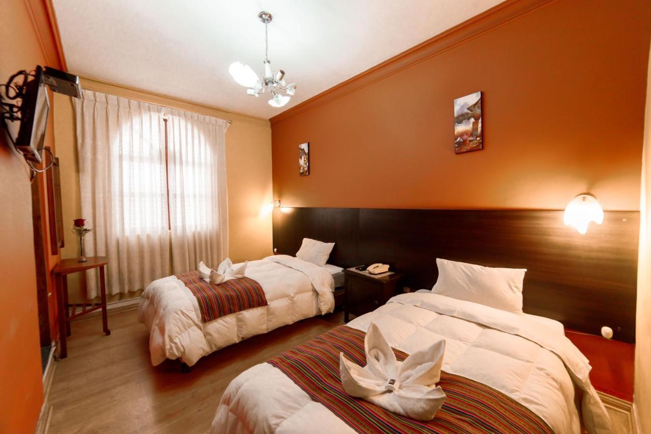 Carlos V Hotel Cusco Luaran gambar