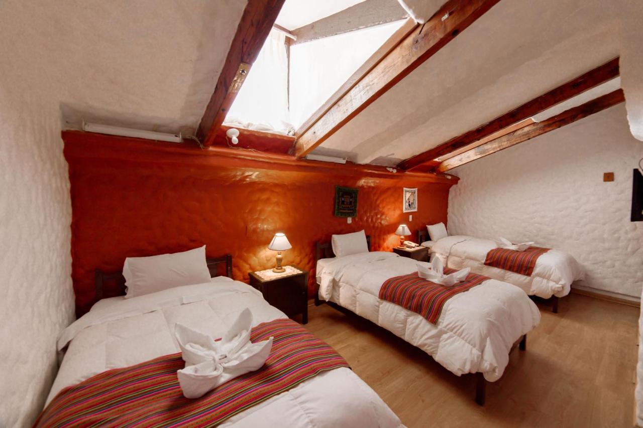 Carlos V Hotel Cusco Luaran gambar
