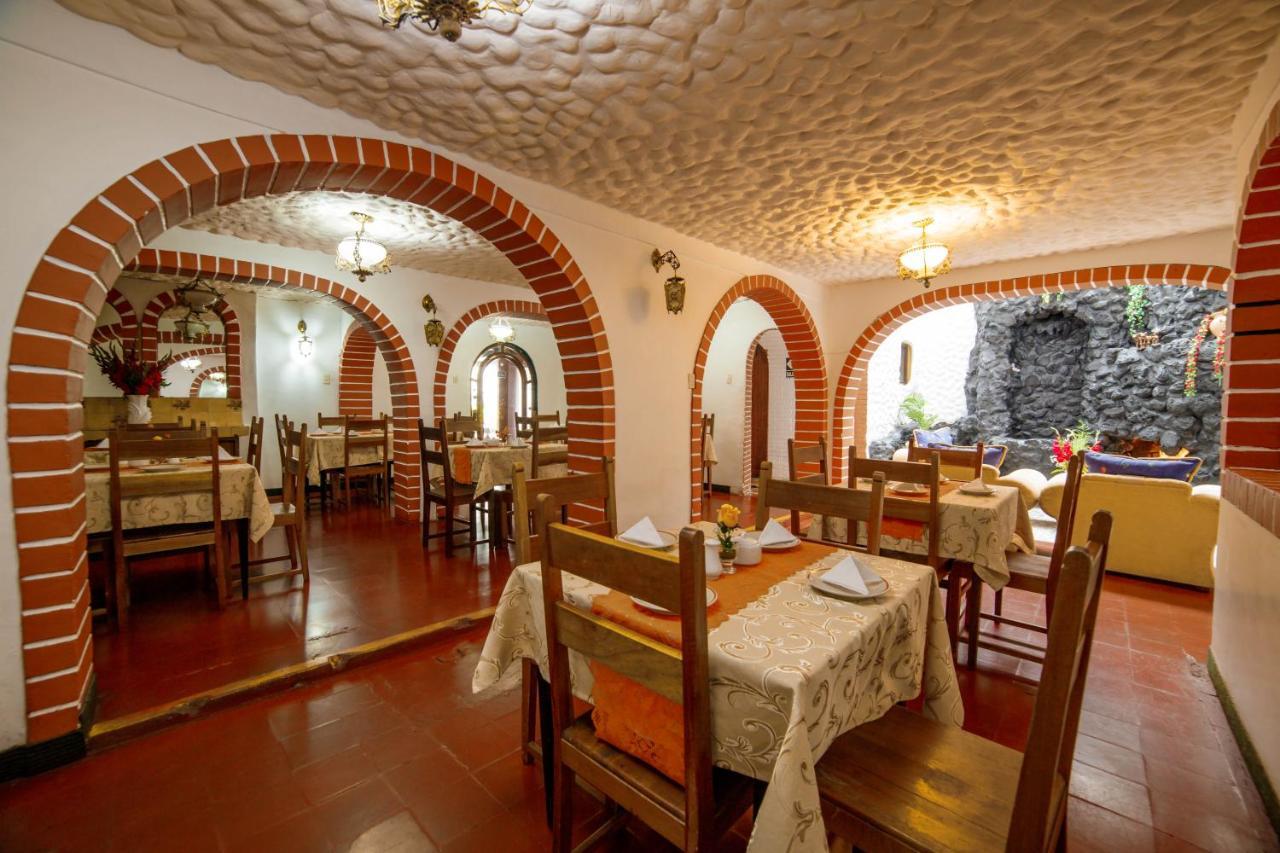 Carlos V Hotel Cusco Luaran gambar