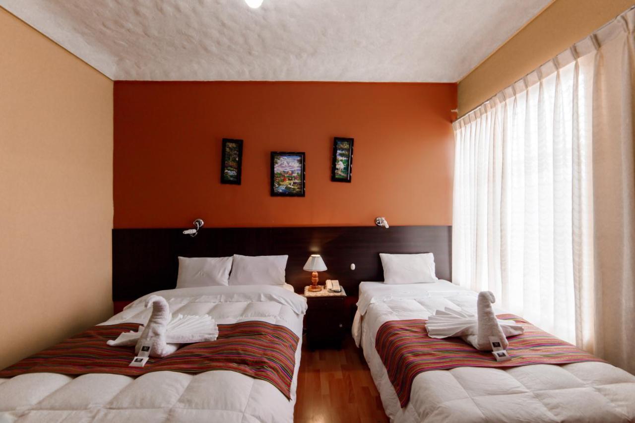 Carlos V Hotel Cusco Luaran gambar