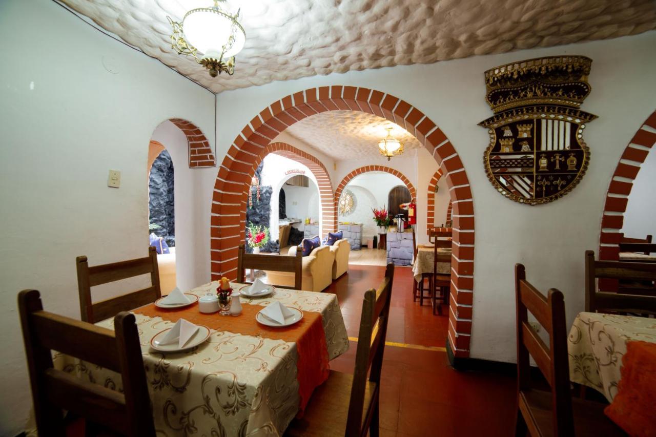 Carlos V Hotel Cusco Luaran gambar