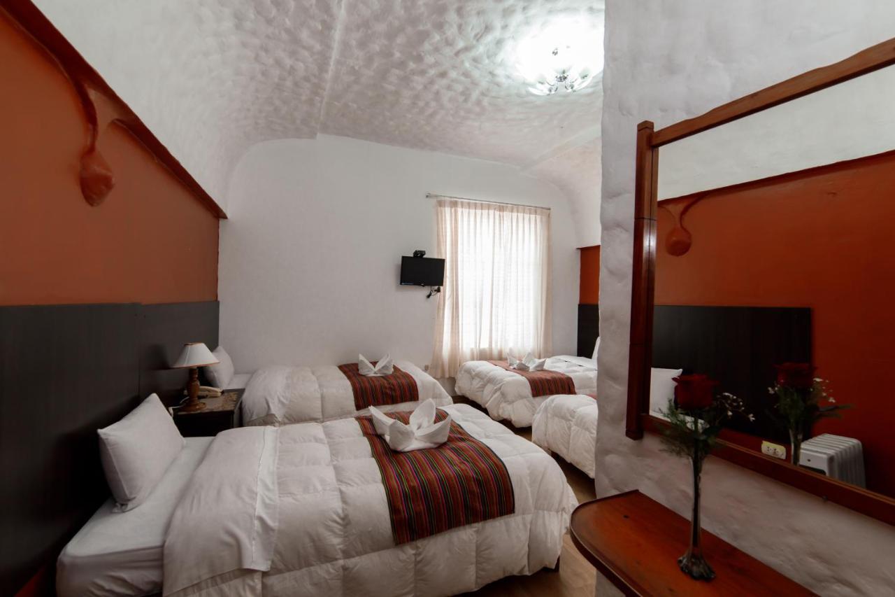 Carlos V Hotel Cusco Luaran gambar